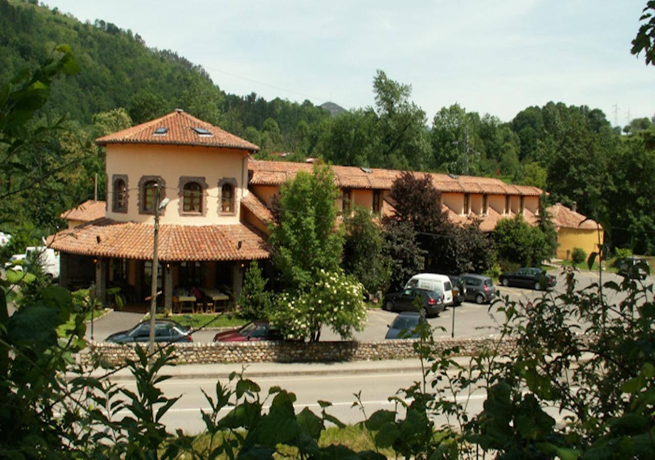 Hotel El Bricial Soto De Cangas Exterior foto
